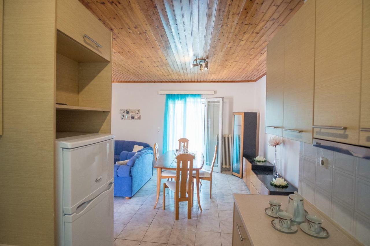 Aelia Apartment Preveza Buitenkant foto