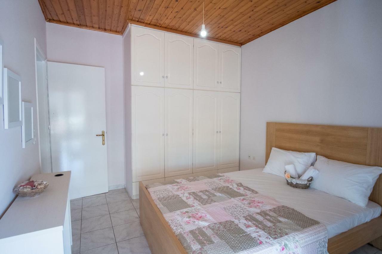 Aelia Apartment Preveza Buitenkant foto