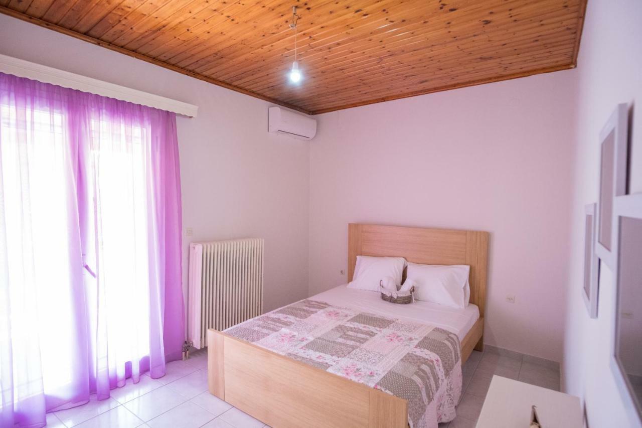 Aelia Apartment Preveza Buitenkant foto