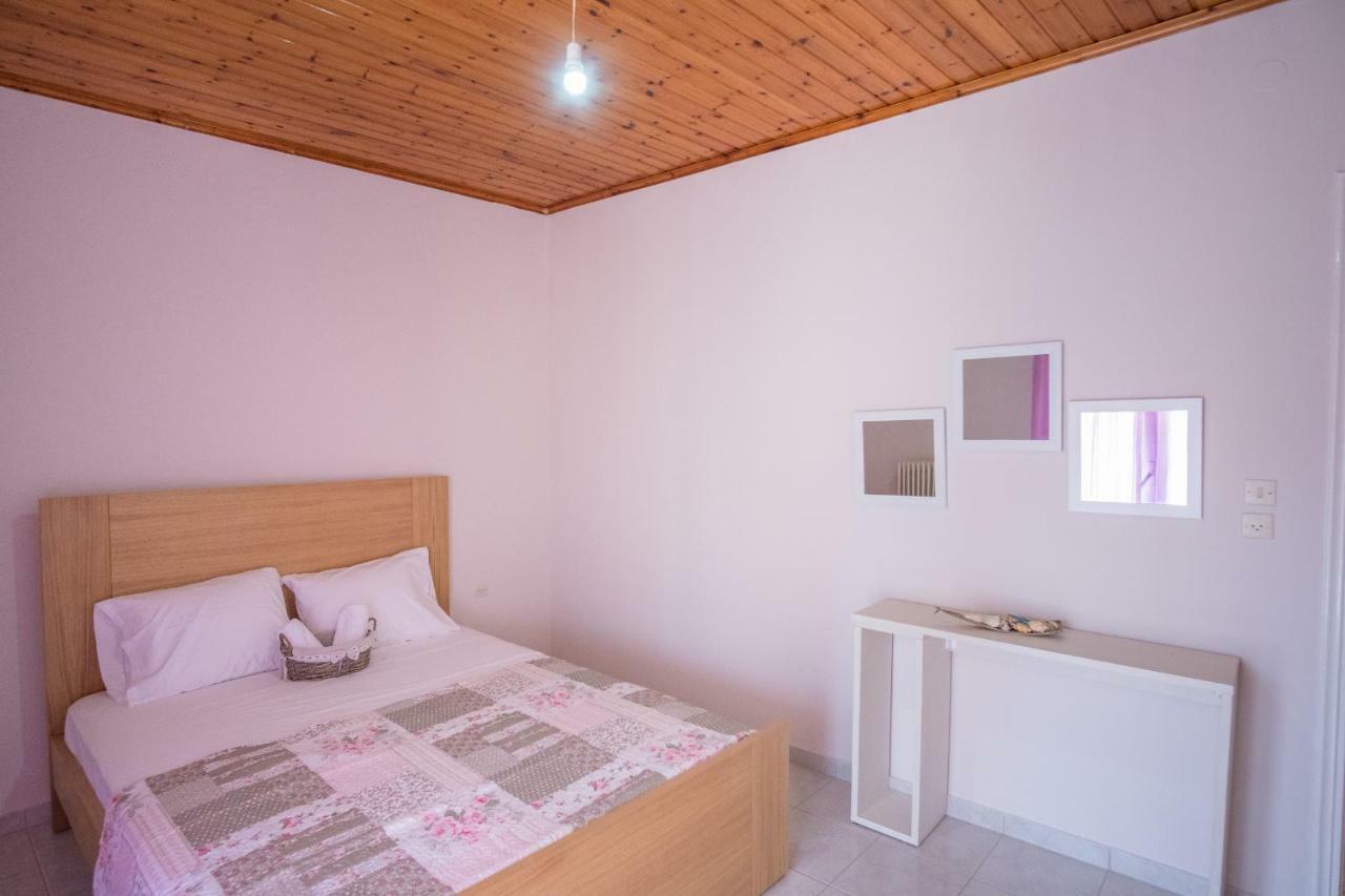 Aelia Apartment Preveza Buitenkant foto