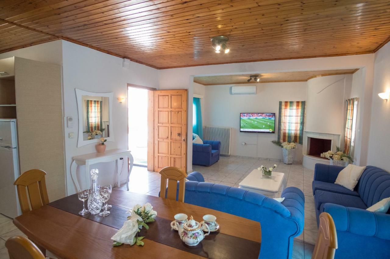 Aelia Apartment Preveza Buitenkant foto